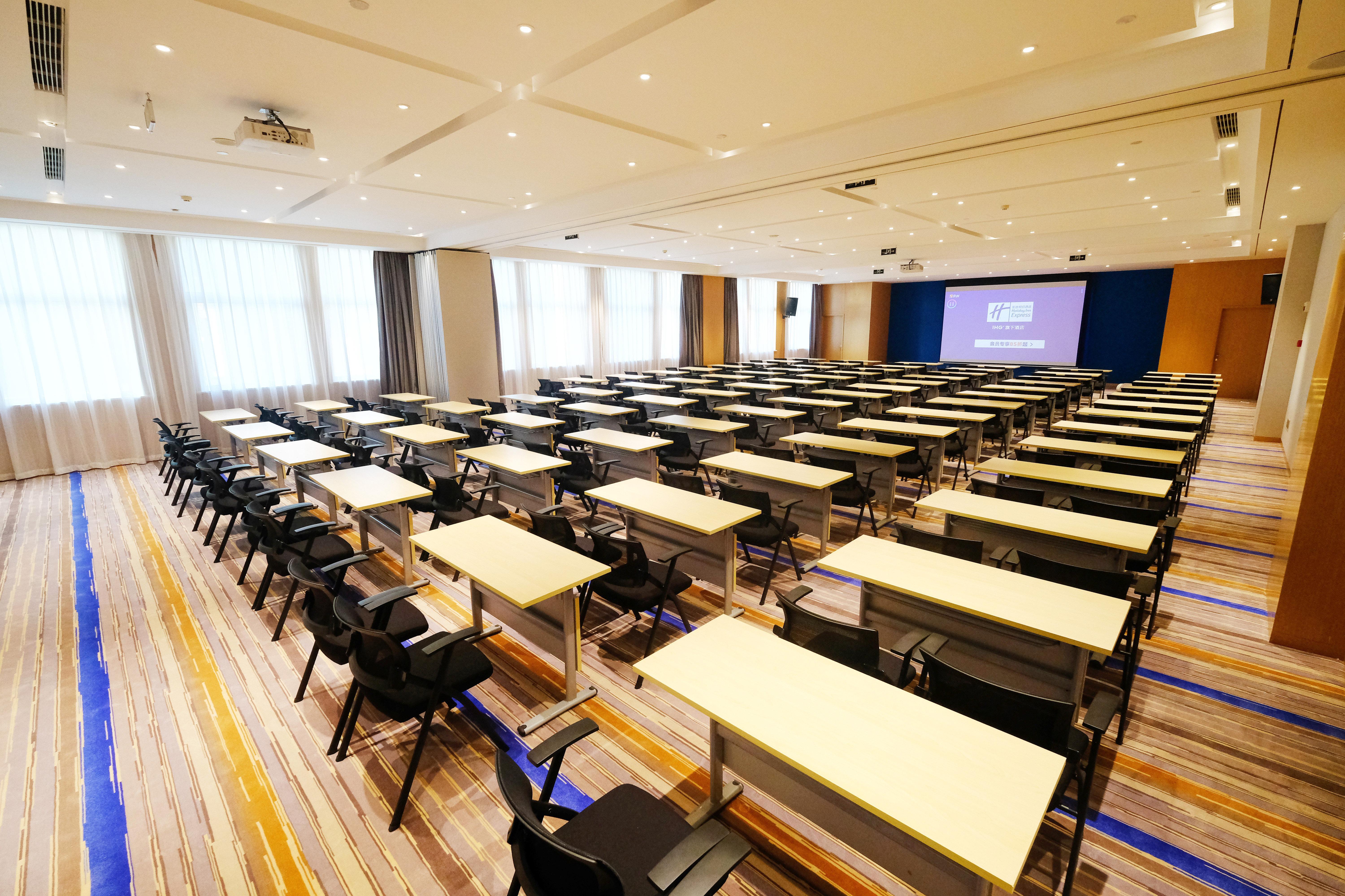 Holiday Inn Express Lishui City Center, An Ihg Hotel Exterior photo